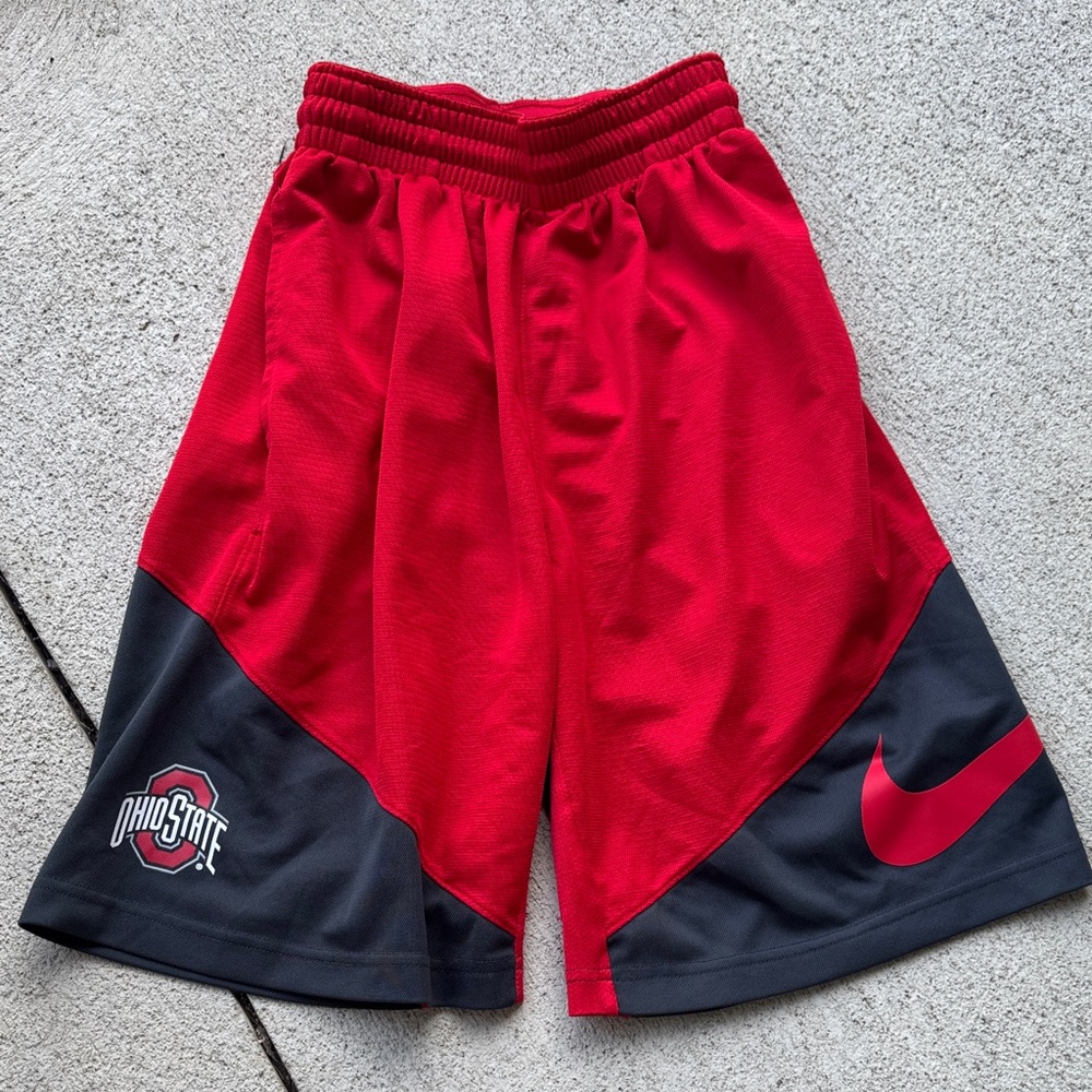Nike dri-fit Ohio State shorts size youth large